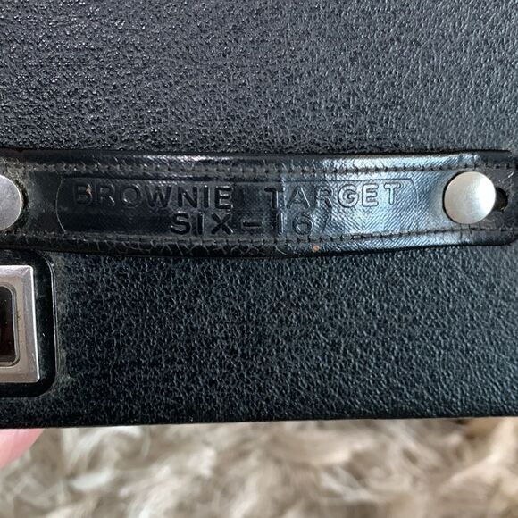 Vintage Brownie Box Camera Target SIX-16 Eastman Kodak Company - Picture 5 of 17